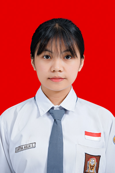 Eartha Aulia Setiawan - SMAN 21 Bandung